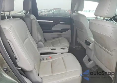 2018 Toyota Highlander Se из США, поврежденный, VIN 5TDJZRFH2JS897381